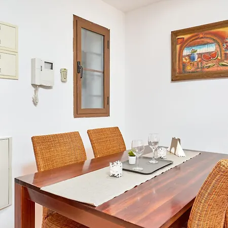 Costa Luxe Ξενοδοχείο με διαμερίσματα 3*