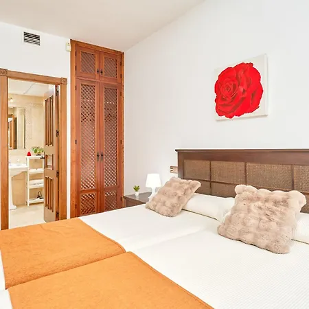 Costa Luxe 4* 阿尔姆尼卡