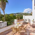 Costa Luxe Almuñecar Apartahotel 4*