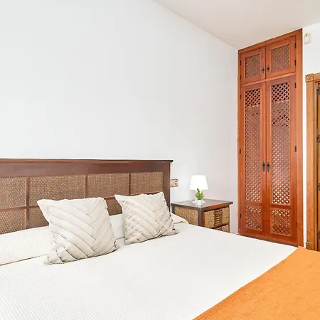 Apartahotel Costa Luxe Almuñecar 4*